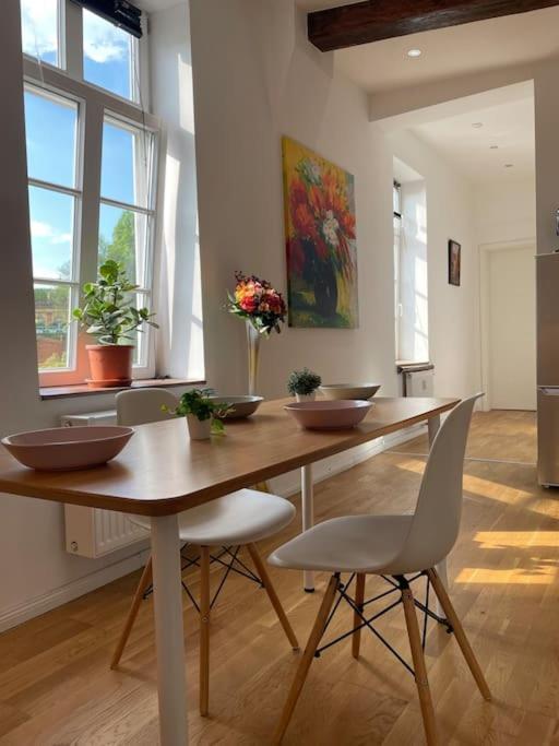 Castle View Living 1 - Best Apartment In Weilburg Exterior foto